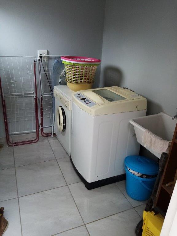 5 Bedroom Property for Sale in Ladybrand Free State